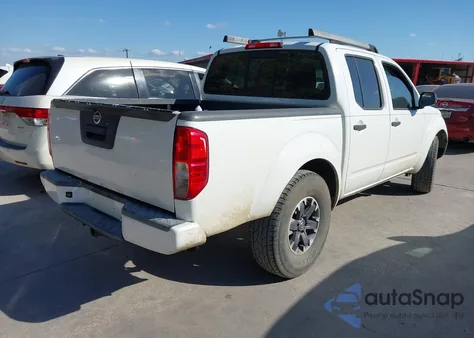 2015 Nissan Frontier Desert Runner из США, поврежденный, VIN 1N6AD0ER1FN752296